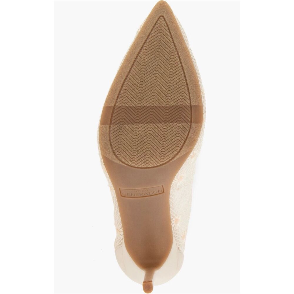 NWT BCBGeneration Embroidered Pointed Toe Pump- Ivory/ Daisy- size 9 - Picture 5 of 10
